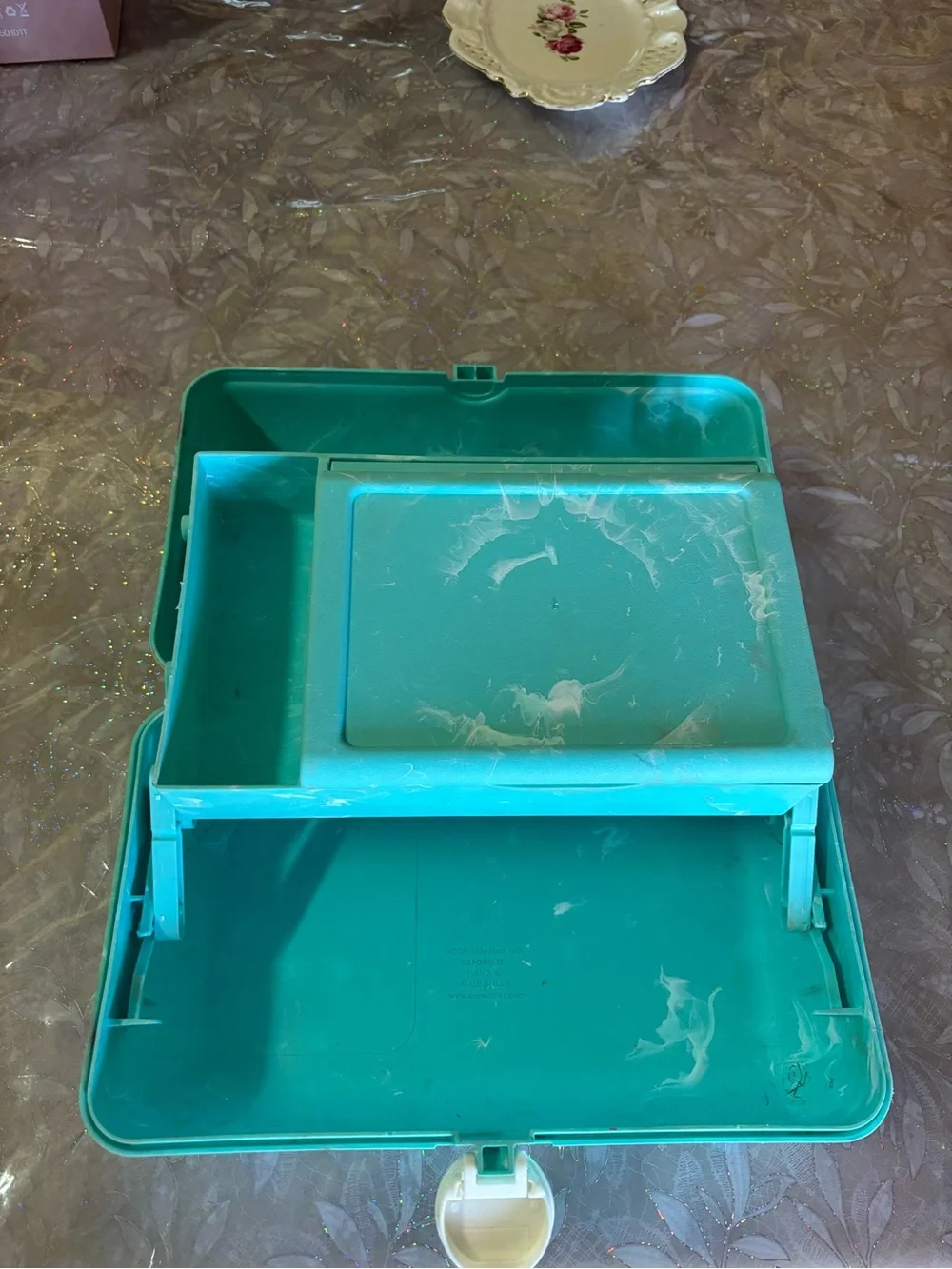 Caboodle Teal Retro Plastic Carry Case with Geo Logo